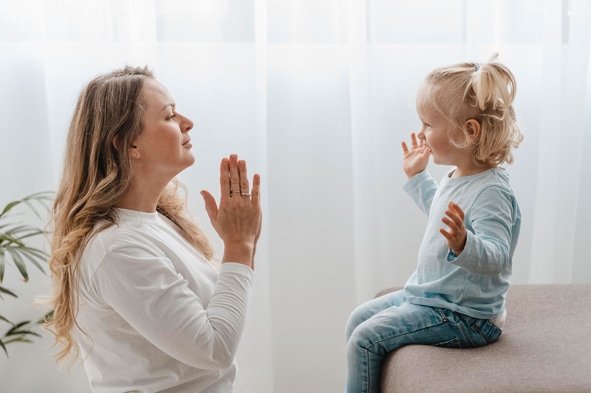 Как реагировать на детские истерики в общественных местах