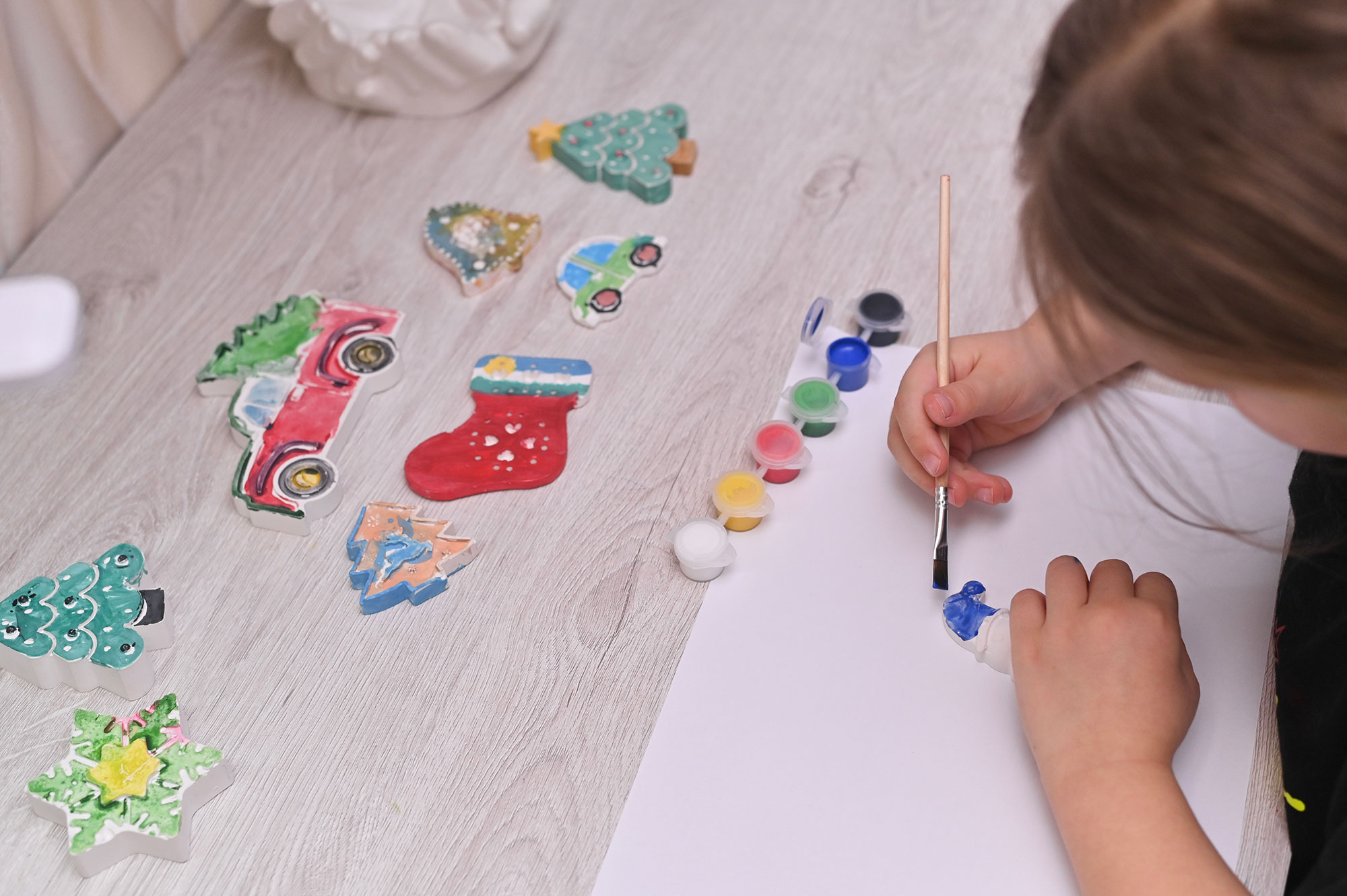 Как научить малыша различать цвета