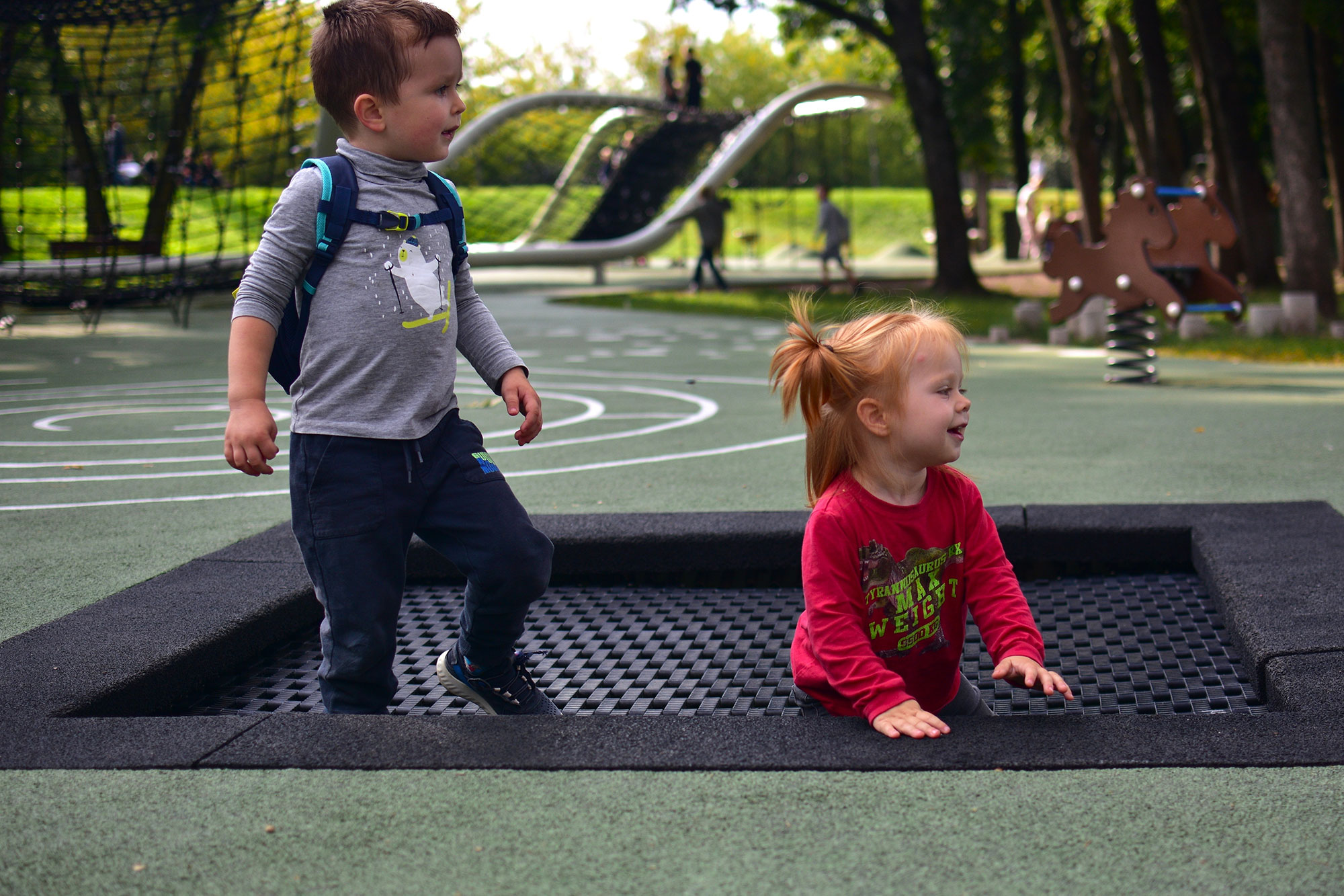 Как научить ребенка вести беседу со сверстниками?