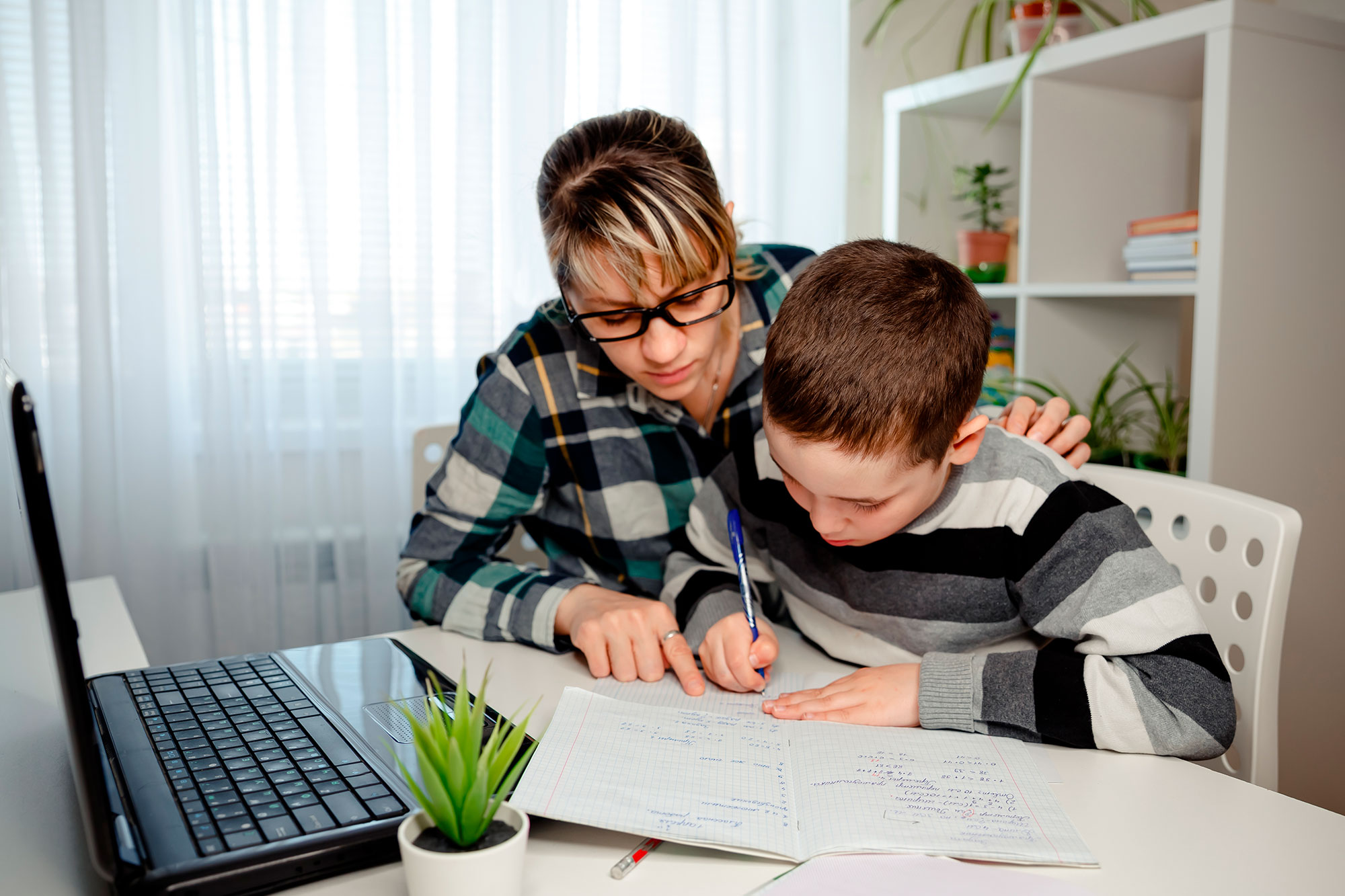 Как научить ребенка задавать вопросы и понимать материал