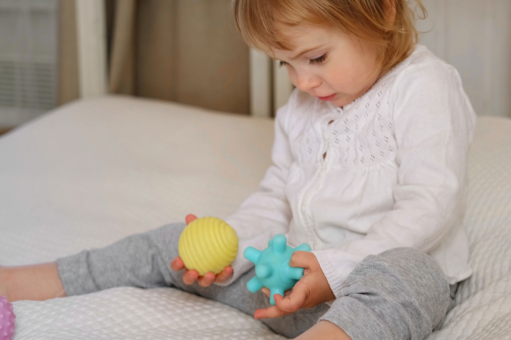 Развитие обоих полушарий мозга 