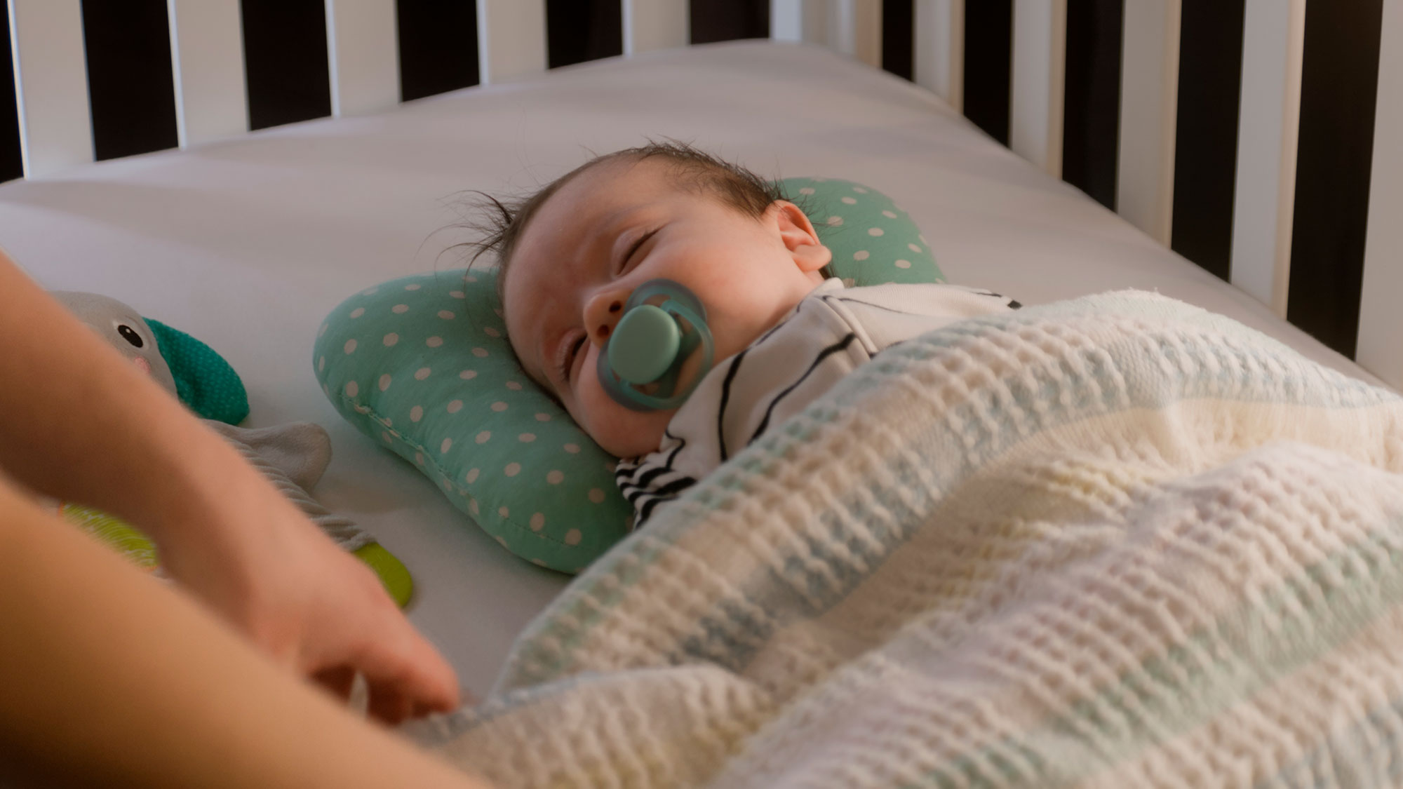 Сколько должен спать ребенок